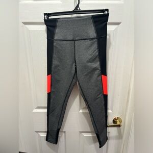 Strong by Zumba Leggins